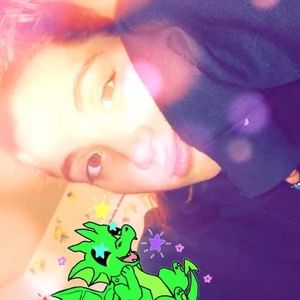 Meet your Posher, Maria